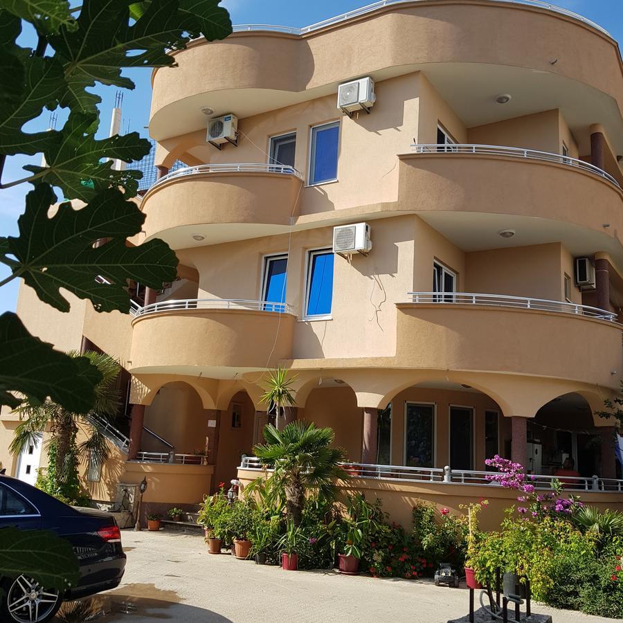 Apartments And Bungalow Casa Palma Ulcinj Kültér fotó